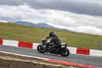cadwell-no-limits-trackday;cadwell-park;cadwell-park-photographs;cadwell-trackday-photographs;enduro-digital-images;event-digital-images;eventdigitalimages;navarra;no-limits-trackdays;peter-wileman-photography;racing-digital-images;trackday-digital-images;trackday-photos